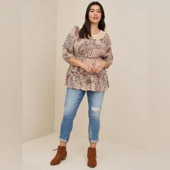 Torrid Babydoll Clip Dot Crinkle Gauze Crochet Neck Top Size 2x - Picture 16 of 16